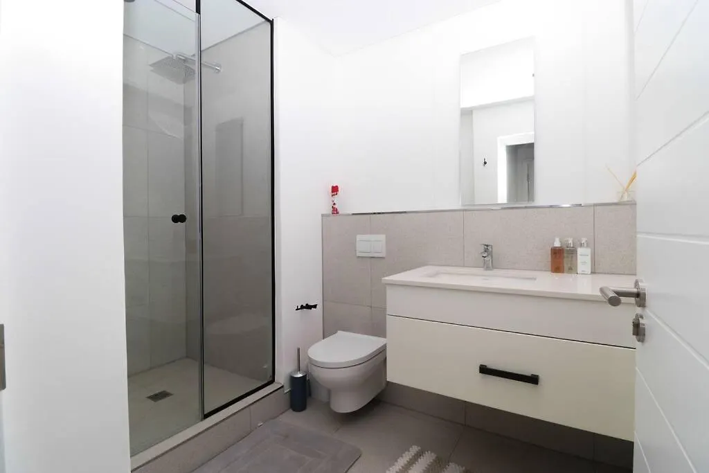Modern Apartment In Century City Κέιπ Τάουν 0*,  Νότια Αφρική